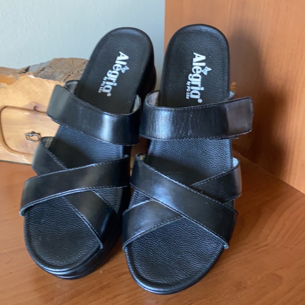 Alegria By Pg Lite Mira Strappy Slide